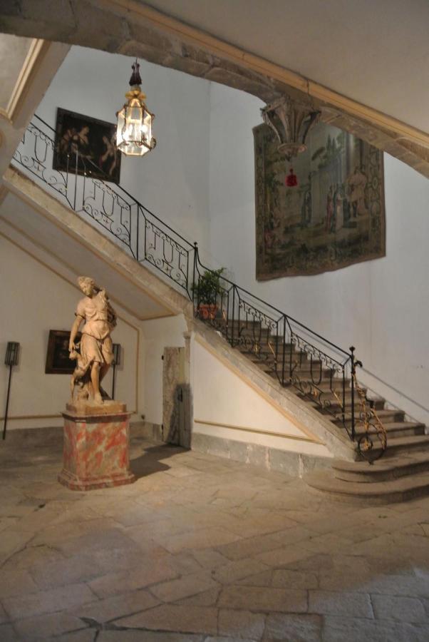 Maison D'Hotes - Hotel Particulier De Jerphanion Cambaceres Le Puy-en-Velay 외부 사진
